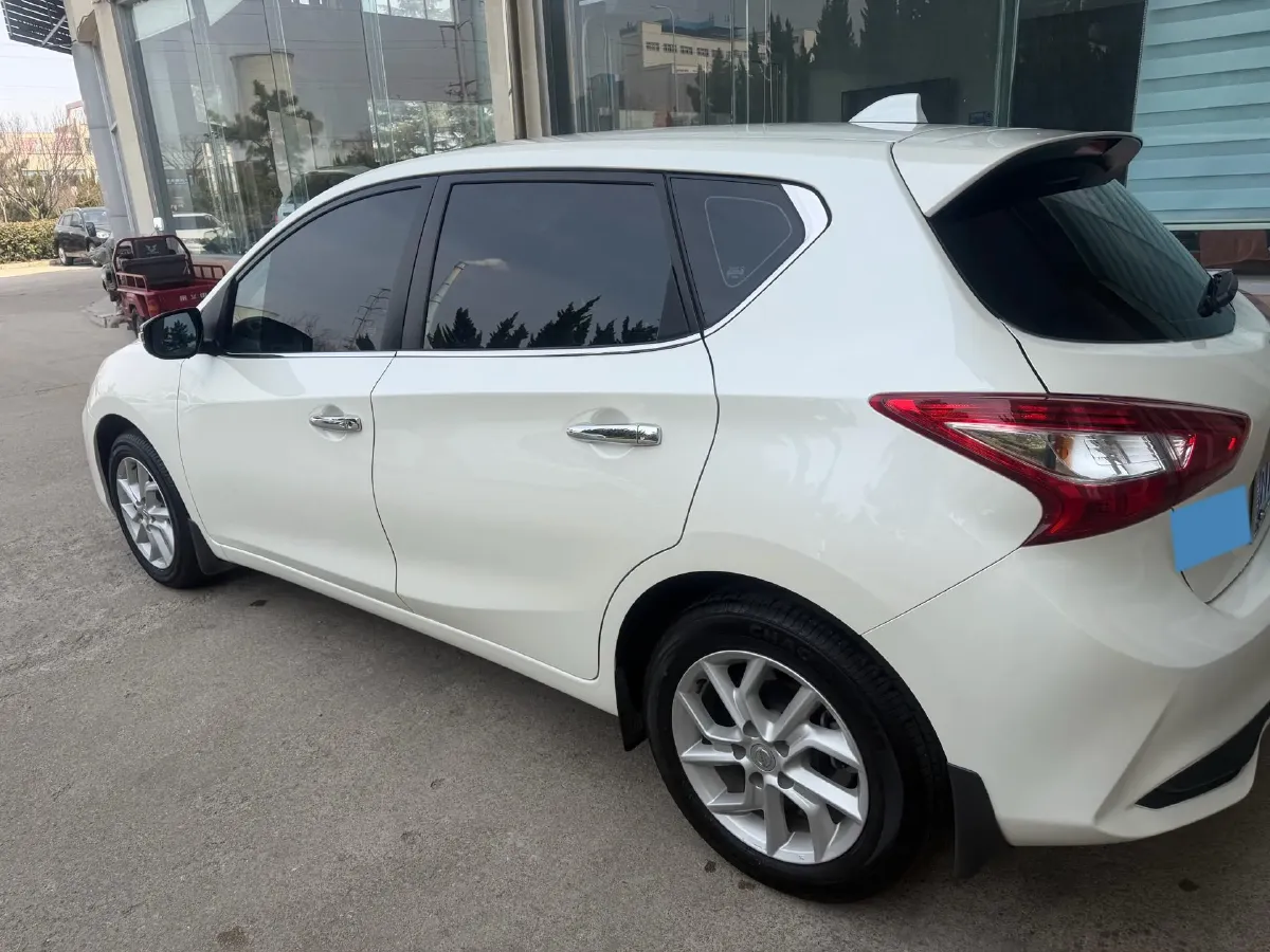 2021 Nissan Tiida 1.6L 122HP L4 CVT,autocango,china used car exporter,china ev exporter,chinese used car exporter,chinese used ev exporter