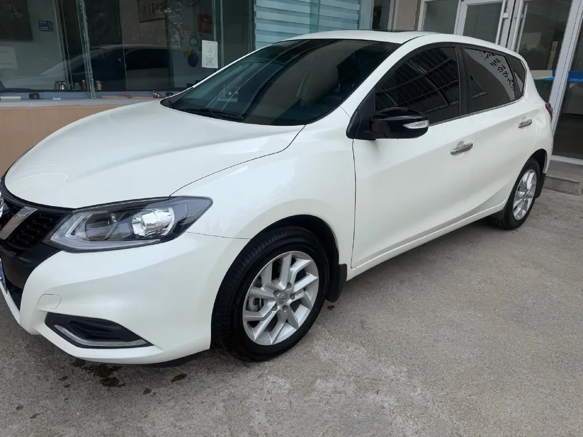 2021 Nissan Tiida 1.6L 122HP L4 CVT,autocango,china used car exporter,china ev exporter,chinese used car exporter,chinese used ev exporter