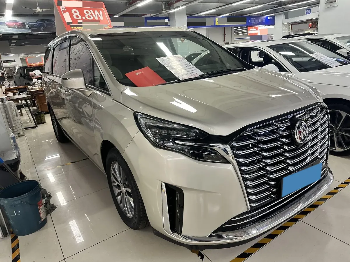 2022 Buick GL8 2.0T 237HP L4 9AT,autocango,china used car exporter,china ev exporter,chinese used car exporter,chinese used ev exporter