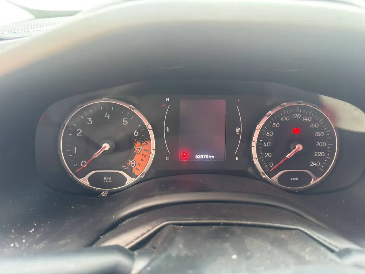 2018 Jeep Renegade 2.0L 148HP L4 9AT,autocango,china used car exporter,china ev exporter,chinese used car exporter,chinese used ev exporter