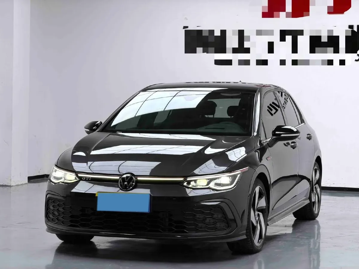 2021 Volkswagen GolfGTI 2.0T 220HP L4 7DCT,autocango,china used car exporter,china ev exporter,chinese used car exporter,chinese used ev exporter