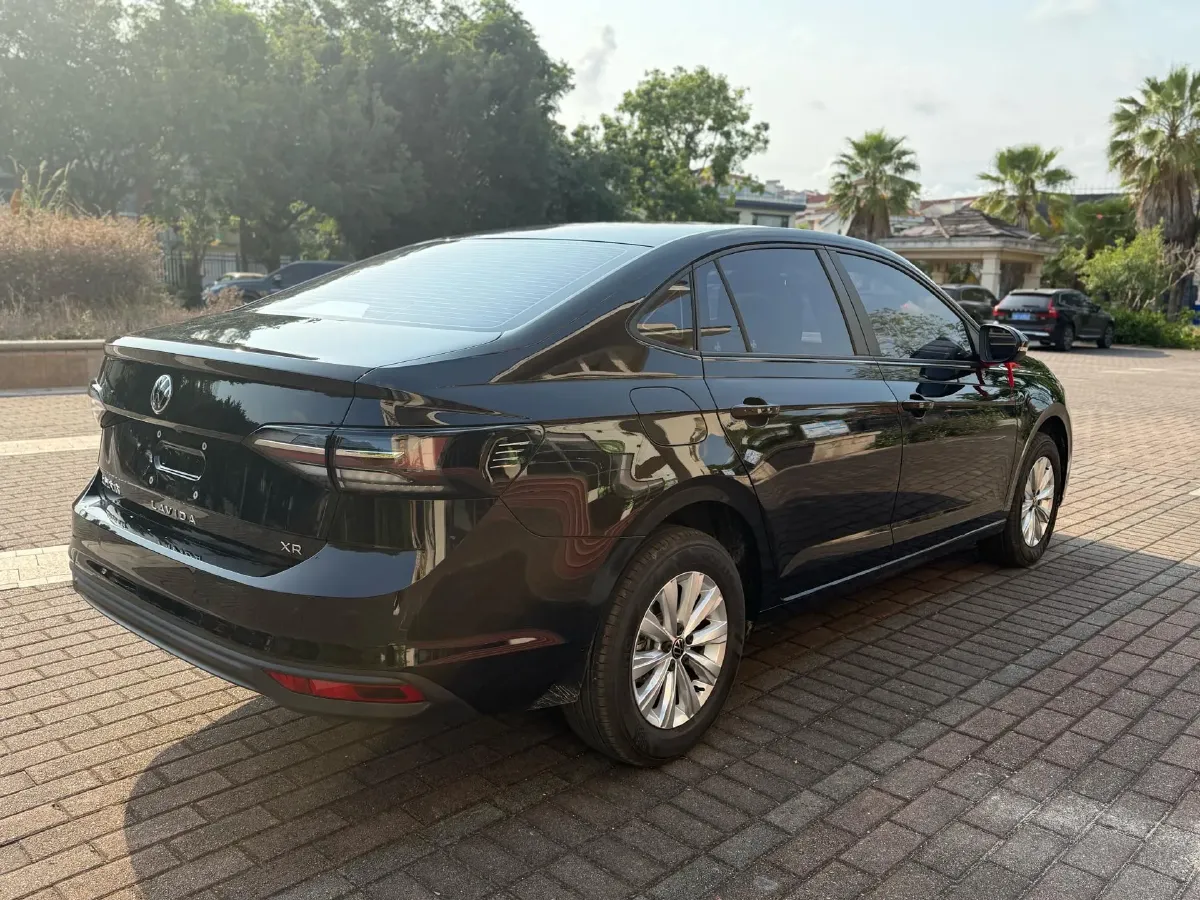 2025 Volkswagen Lavida 1.5L 110HP L4 6AT,autocango,china used car exporter,china ev exporter,chinese used car exporter,chinese used ev exporter
