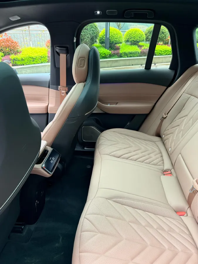 2025 NIO ES6 BEV,autocango,china used car exporter,china ev exporter,chinese used car exporter,chinese used ev exporter