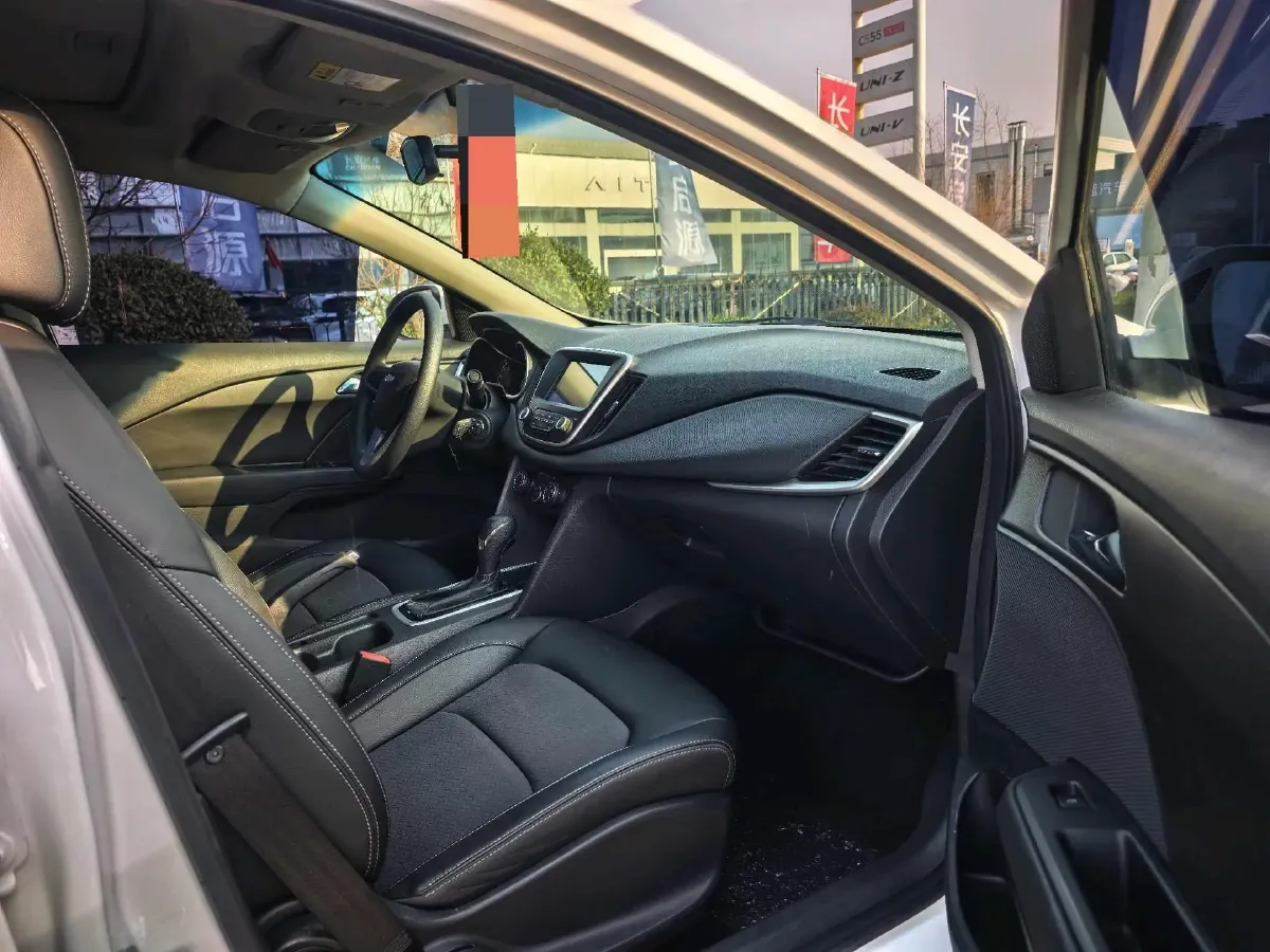 2019 Chevrolet Cavalier 1.5L 113HP L4 6AT,autocango,china used car exporter,china ev exporter,chinese used car exporter,chinese used ev exporter