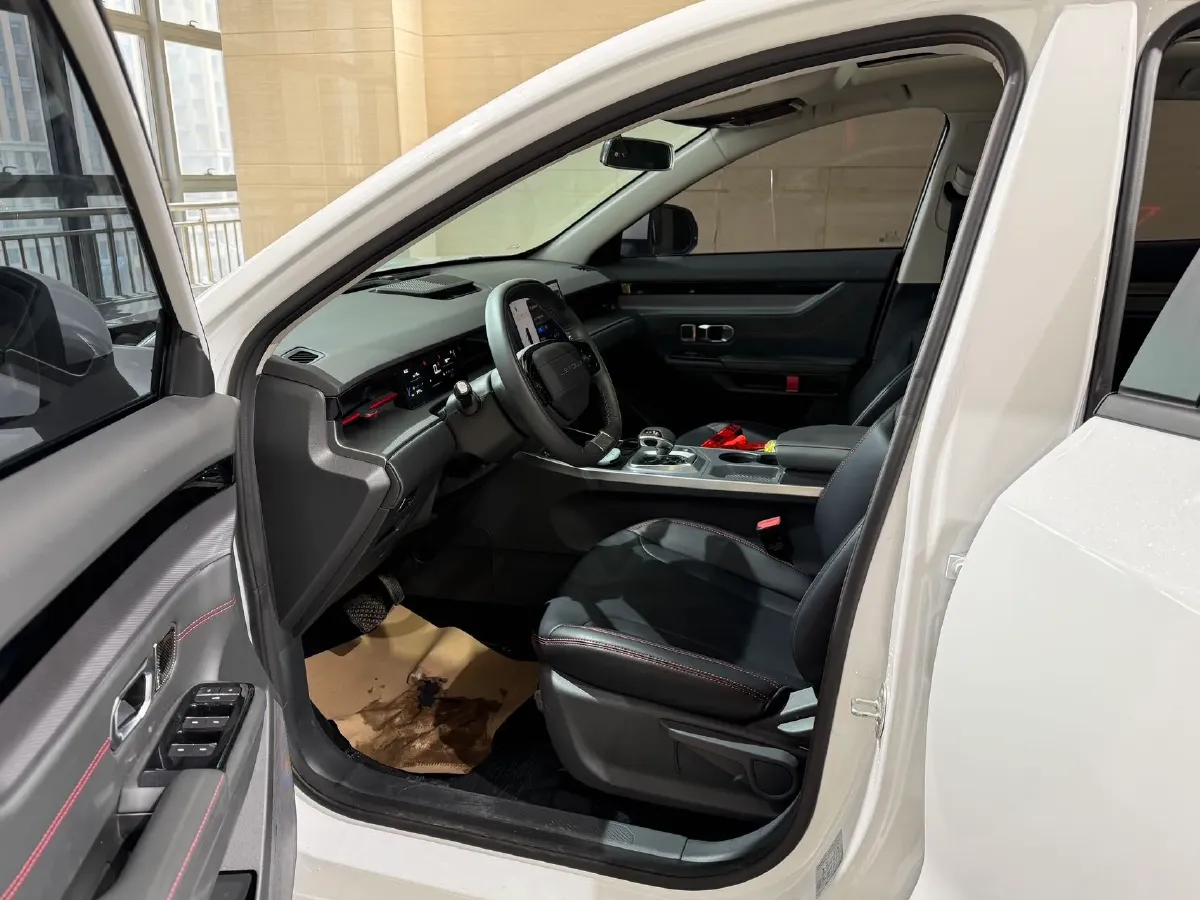 2025 Jetour DASHING 1.5T 156HP L4 6DCT,autocango,china used car exporter,china ev exporter,chinese used car exporter,chinese used ev exporter