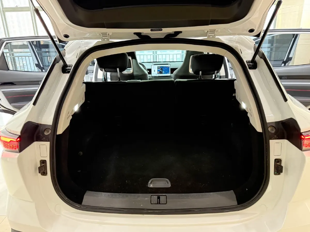 2025 Jetour DASHING 1.5T 156HP L4 6DCT,autocango,china used car exporter,china ev exporter,chinese used car exporter,chinese used ev exporter