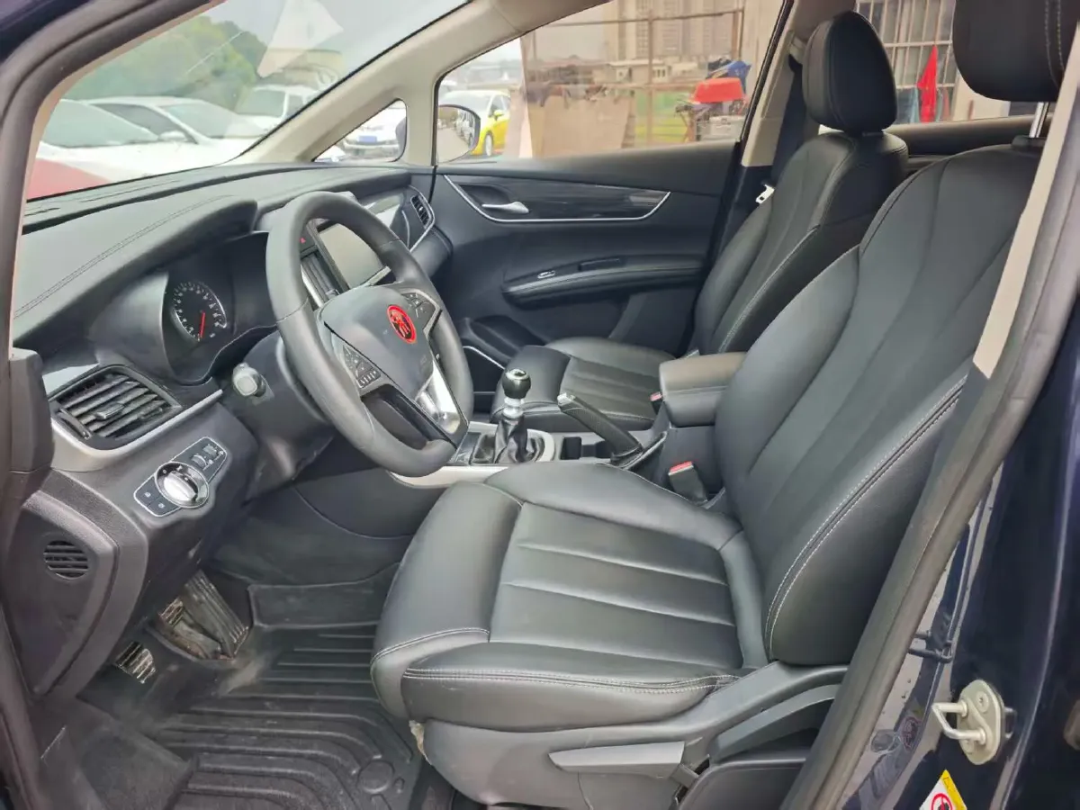 2018 BYD Song MAX 1.5T 154HP L4 6MT,autocango,china used car exporter,china ev exporter,chinese used car exporter,chinese used ev exporter