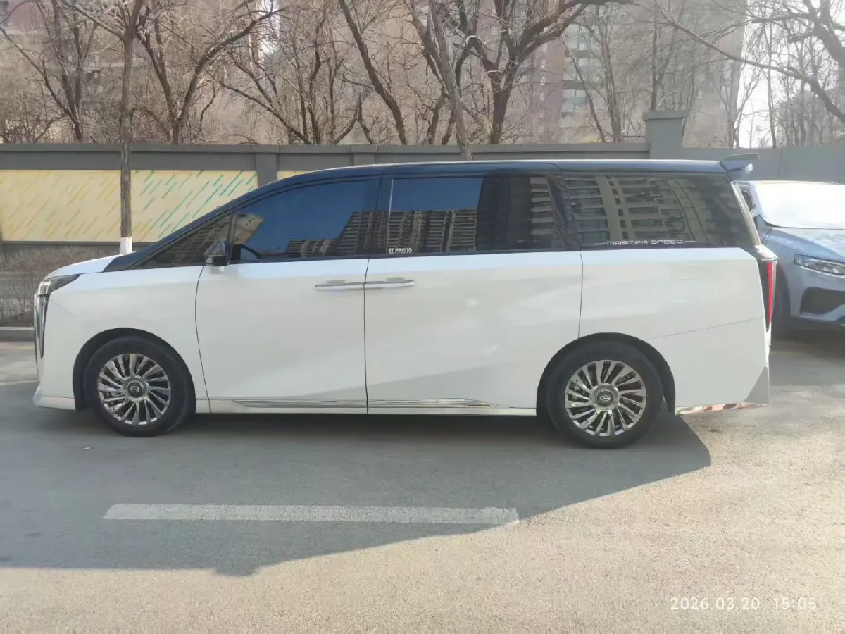 2023 GAC Trumpchi M8 2.0T 252HP L4 8AT,autocango,china used car exporter,china ev exporter,chinese used car exporter,chinese used ev exporter