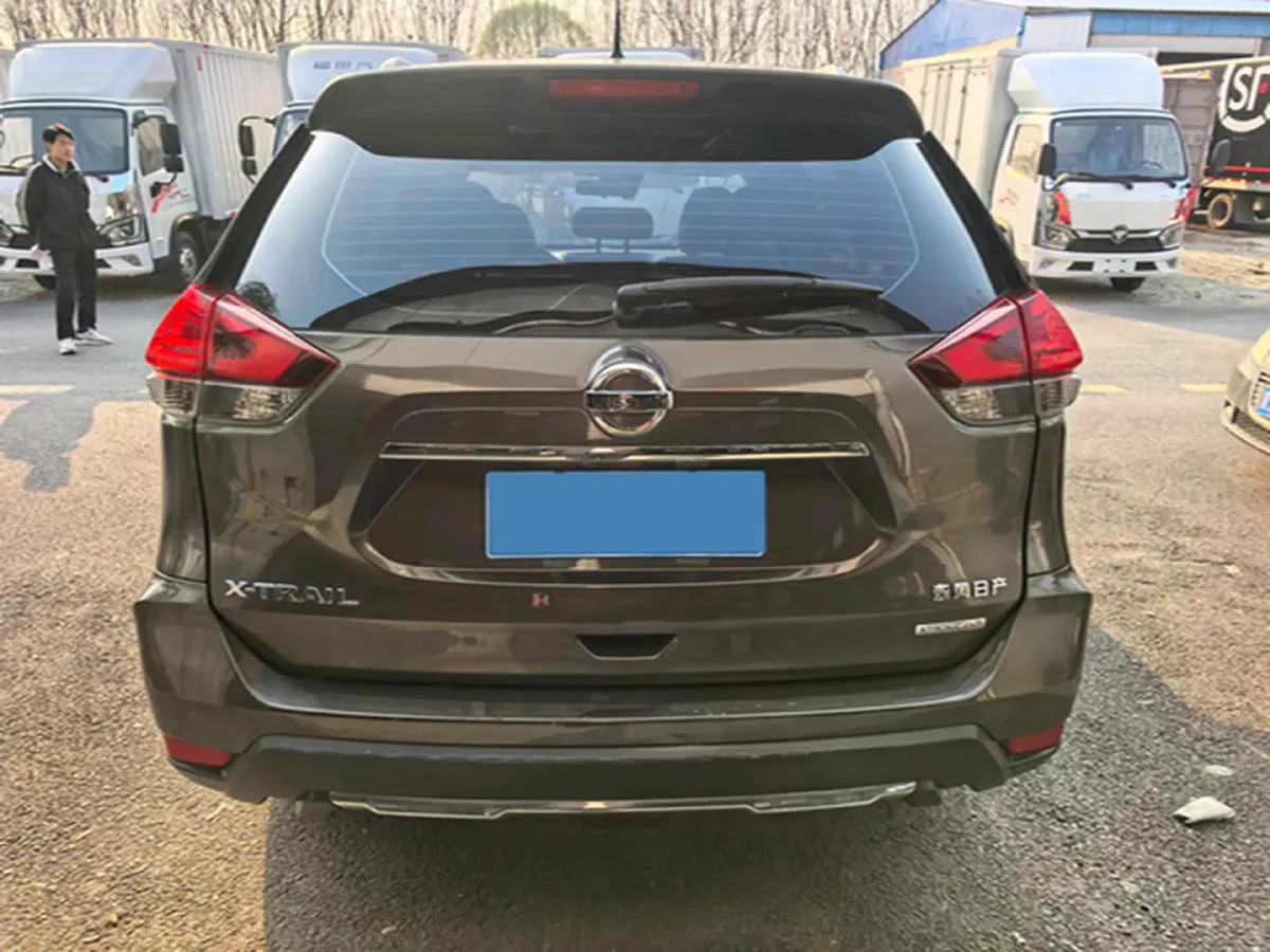 2019 Nissan X-Trail 2.0L 154HP L4 CVT,autocango,china used car exporter,china ev exporter,chinese used car exporter,chinese used ev exporter