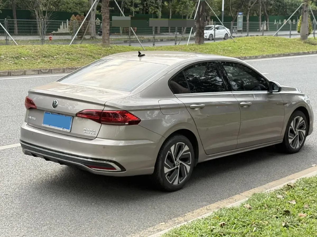 2023 Volkswagen Bora 1.5T 160HP L4 7DCT,autocango,china used car exporter,china ev exporter,chinese used car exporter,chinese used ev exporter