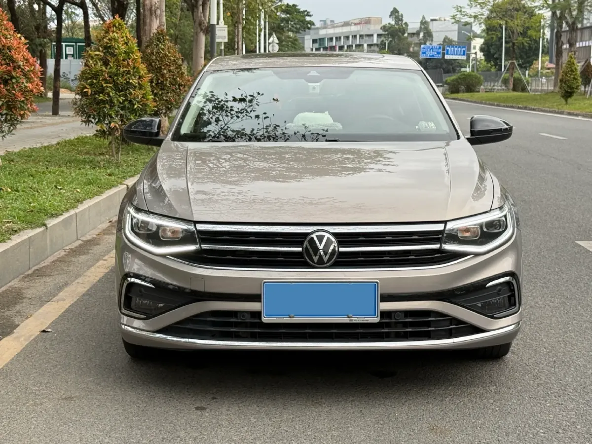 2023 Volkswagen Bora 1.5T 160HP L4 7DCT,autocango,china used car exporter,china ev exporter,chinese used car exporter,chinese used ev exporter
