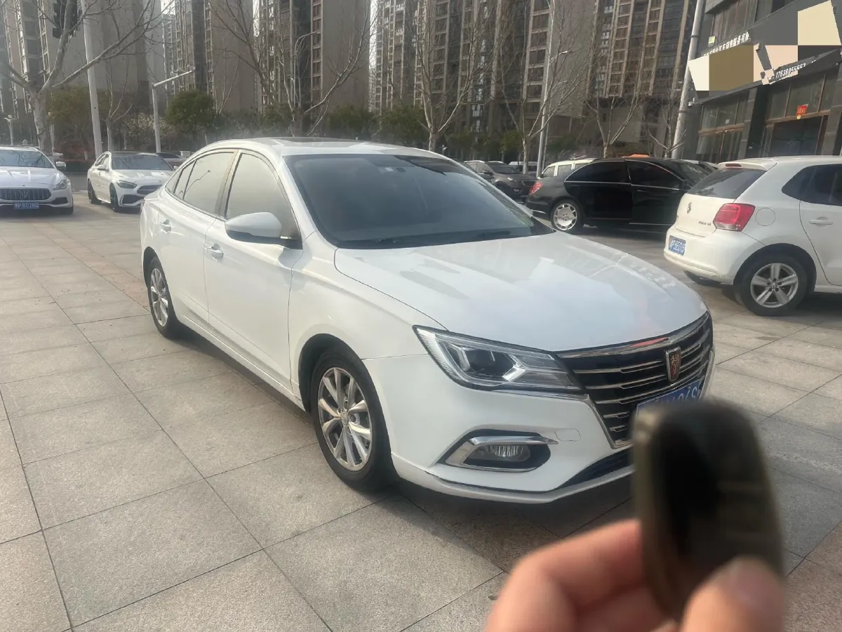 2020 Roewe i5 1.5L 120HP L4 CVT,autocango,china used car exporter,china ev exporter,chinese used car exporter,chinese used ev exporter