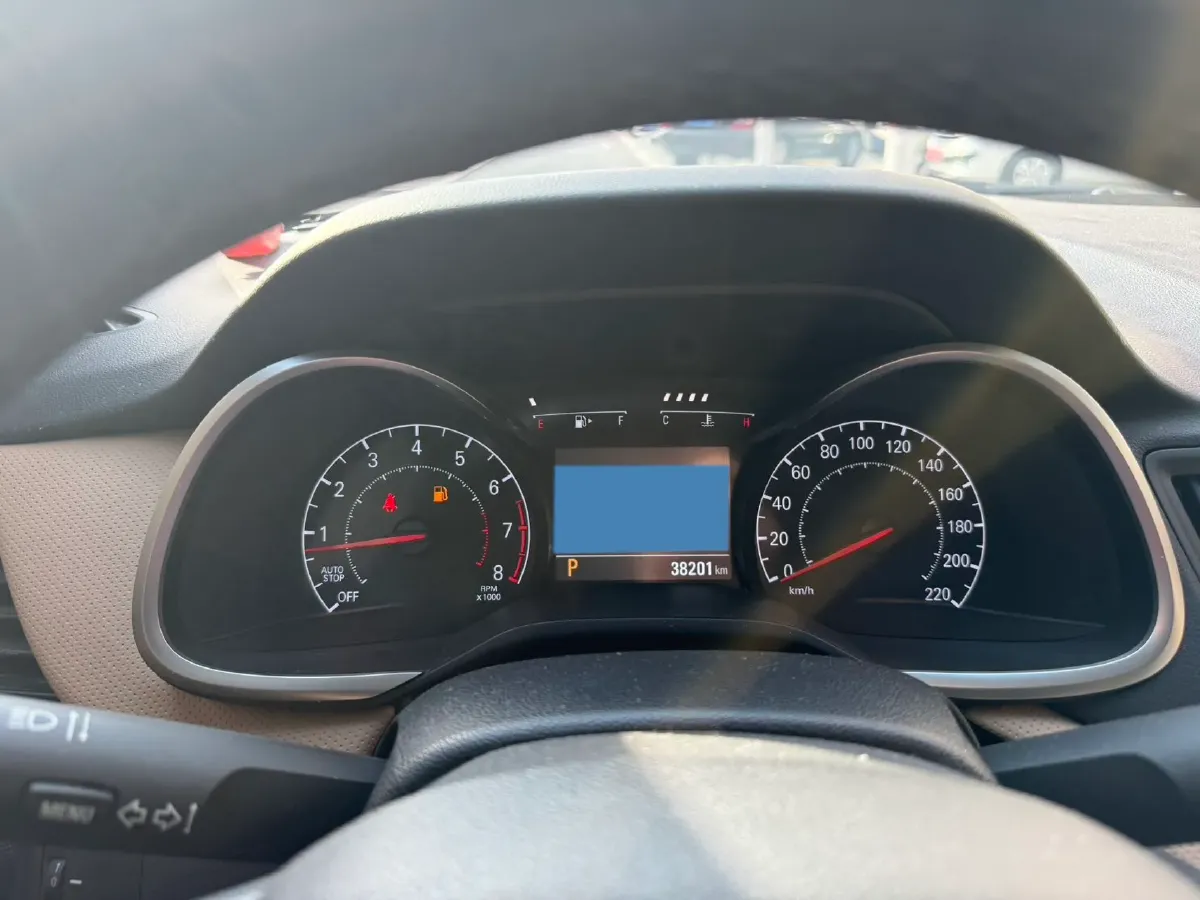 2022 Chevrolet Monza 1.5L 113HP L4 6AT,autocango,china used car exporter,china ev exporter,chinese used car exporter,chinese used ev exporter