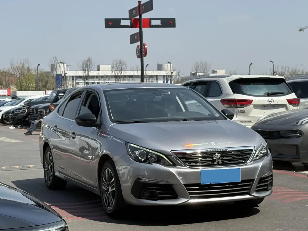 2018 Peugeot 308 1.6L 117HP L4 6AT,autocango,china used car exporter,china ev exporter,chinese used car exporter,chinese used ev exporter