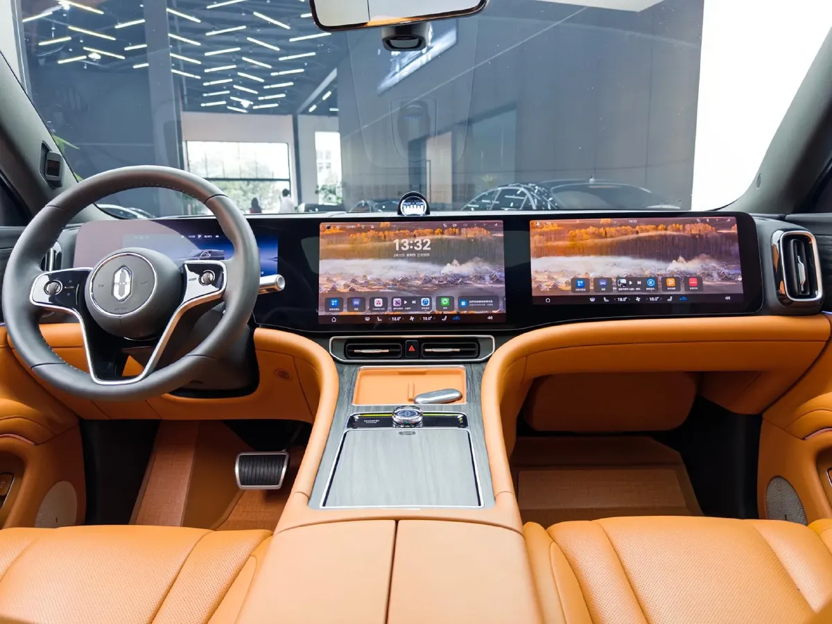 2025 AITO AITO M9 REEV 160HP REEV 52KWH,autocango,china used car exporter,china ev exporter,chinese used car exporter,chinese used ev exporter