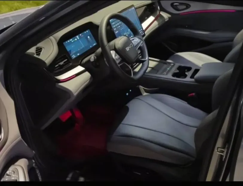 2026 BYD Seal07 DM-i 1.5T 156HP L4 E-CVT PHEV,autocango,china used car exporter,china ev exporter,chinese used car exporter,chinese used ev exporter