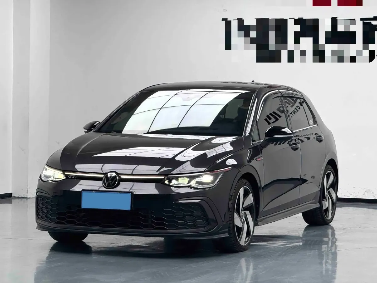 2021 Volkswagen GolfGTI 2.0T 220HP L4 7DCT,autocango,china used car exporter,china ev exporter,chinese used car exporter,chinese used ev exporter