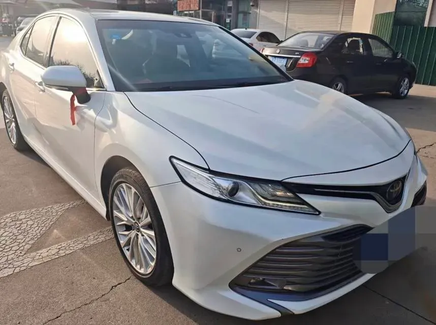 2019 Toyota Camry 2.5L 209HP L4 8AT,autocango,china used car exporter,china ev exporter,chinese used car exporter,chinese used ev exporter