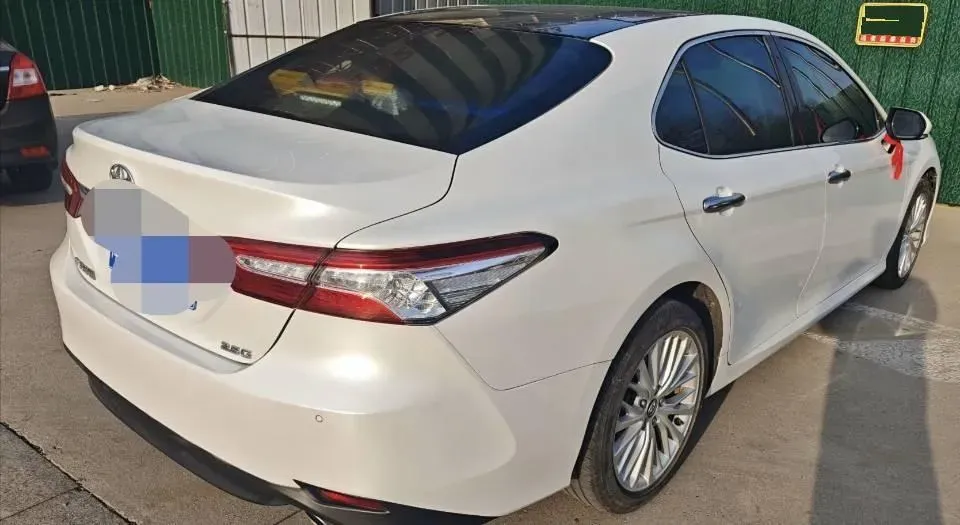 2019 Toyota Camry 2.5L 209HP L4 8AT,autocango,china used car exporter,china ev exporter,chinese used car exporter,chinese used ev exporter