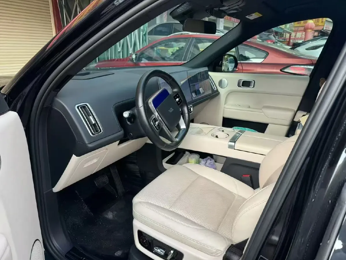 2022 Li L9 Range Extended 154HP REEV 42.6KWH,autocango,china used car exporter,china ev exporter,chinese used car exporter,chinese used ev exporter