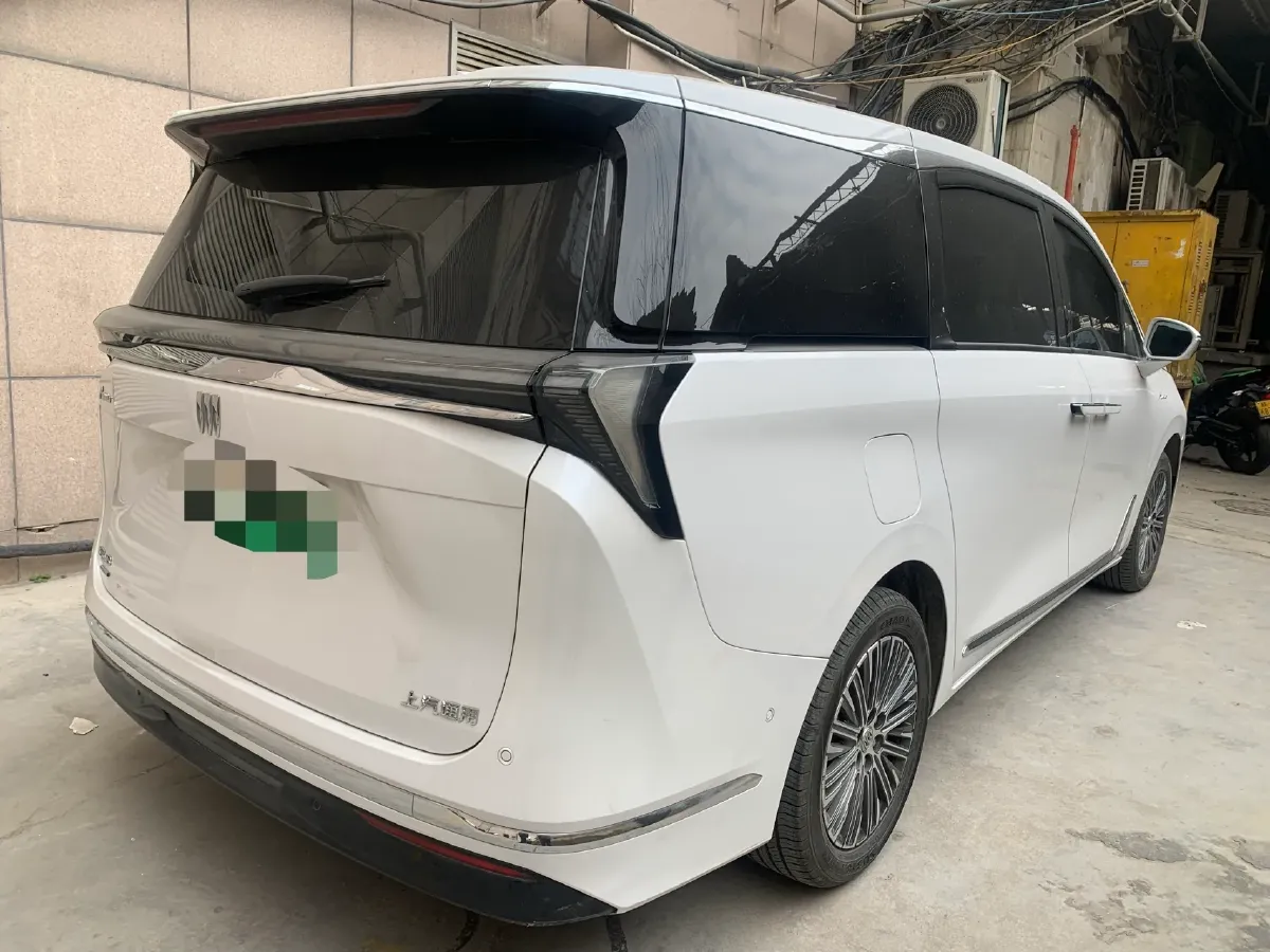 2024 Buick GL8 1.5T 180HP L4 2DHT PHEV 24.4KWH,autocango,china used car exporter,china ev exporter,chinese used car exporter,chinese used ev exporter