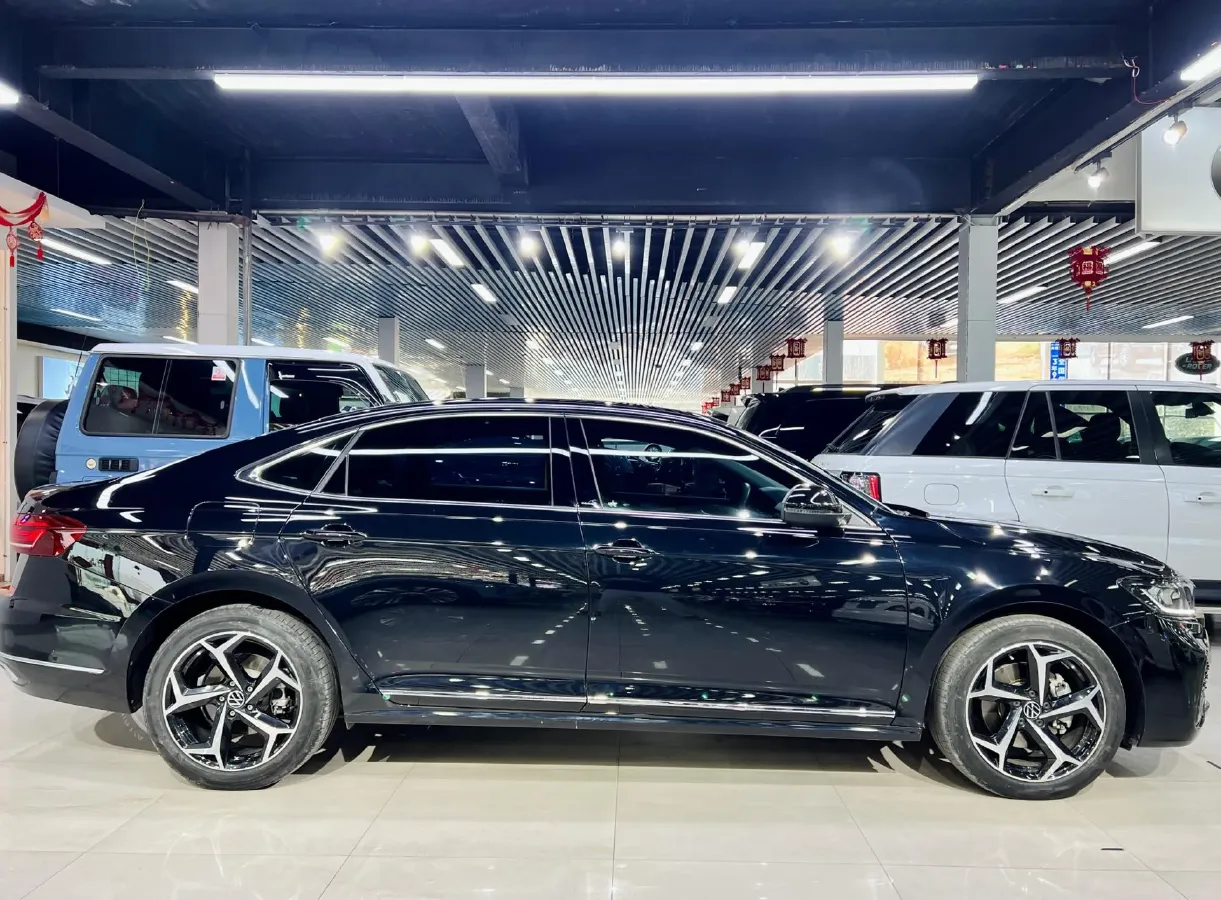 2024 Volkswagen Passat 2.0T 186HP L4 7DCT,autocango,china used car exporter,china ev exporter,chinese used car exporter,chinese used ev exporter