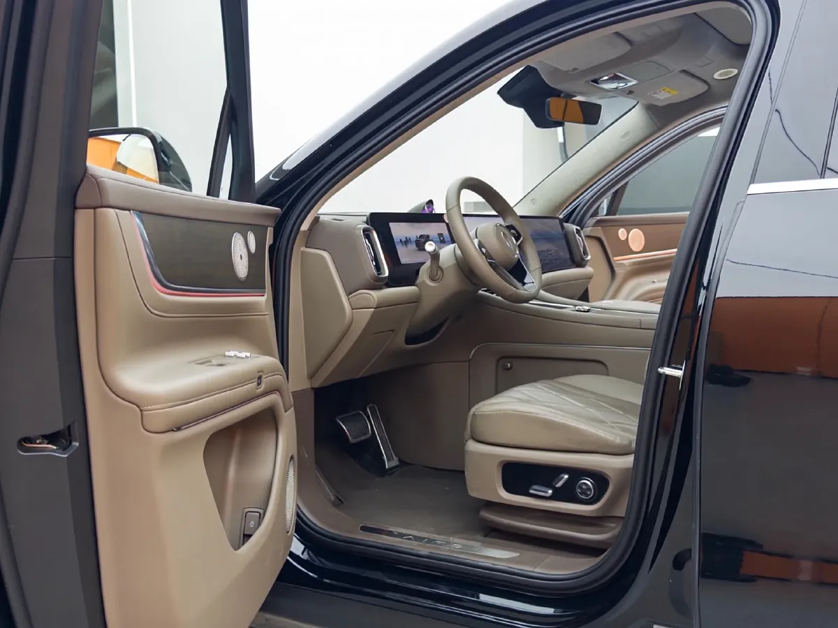 2024 AITO AITO M9 1.5T 152HP L4 REEV 42KWH,autocango,china used car exporter,china ev exporter,chinese used car exporter,chinese used ev exporter