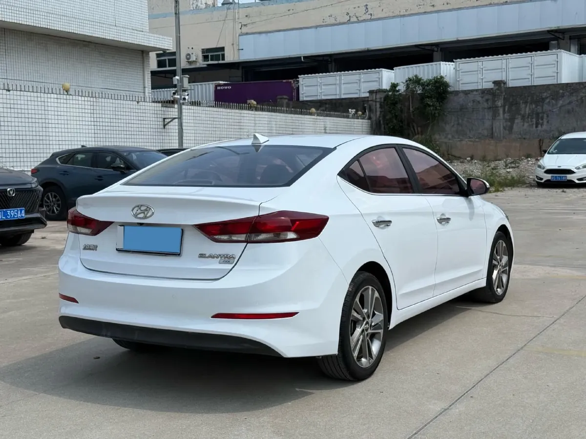 2016 Hyundai Elantra 1.6L 130HP L4 6AT,autocango,china used car exporter,china ev exporter,chinese used car exporter,chinese used ev exporter