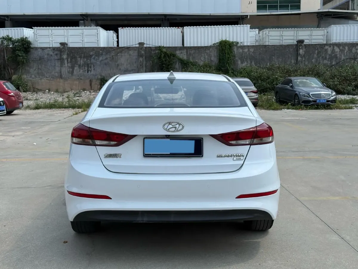 2016 Hyundai Elantra 1.6L 130HP L4 6AT,autocango,china used car exporter,china ev exporter,chinese used car exporter,chinese used ev exporter