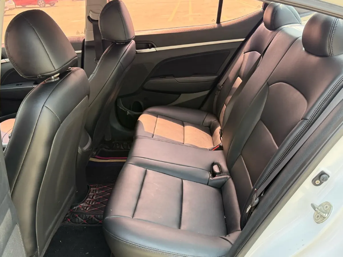 2016 Hyundai Elantra 1.6L 130HP L4 6AT,autocango,china used car exporter,china ev exporter,chinese used car exporter,chinese used ev exporter