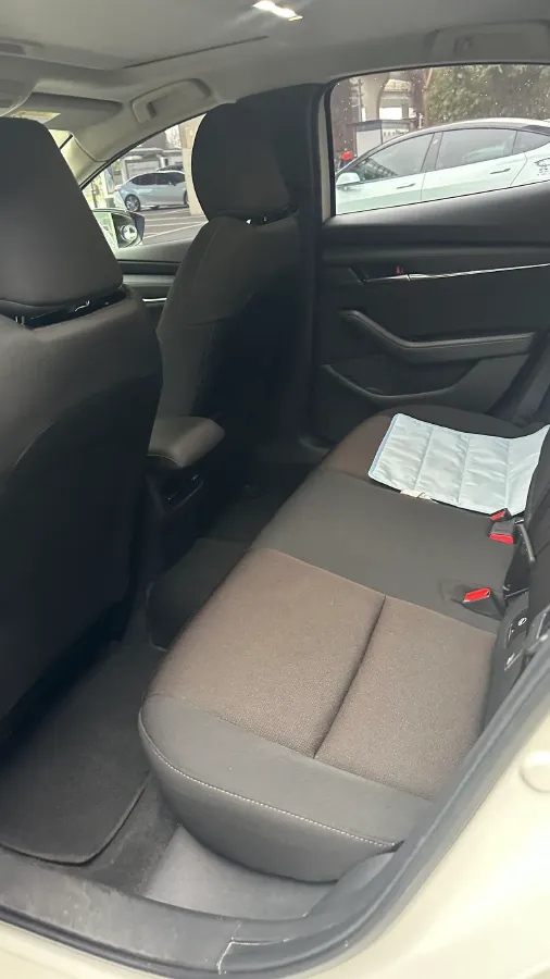 2021 Mazda 3 Axela 2.0L 158HP L4 6AT,autocango,china used car exporter,china ev exporter,chinese used car exporter,chinese used ev exporter