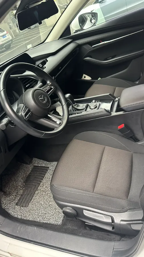 2021 Mazda 3 Axela 2.0L 158HP L4 6AT,autocango,china used car exporter,china ev exporter,chinese used car exporter,chinese used ev exporter