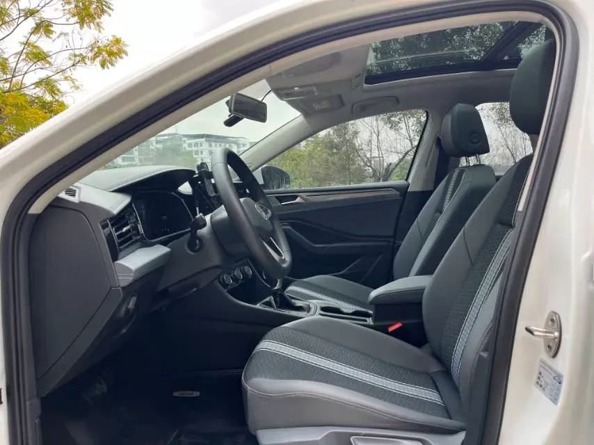 2023 Volkswagen Sagitar 1.5T 160HP L4 7DCT,autocango,china used car exporter,china ev exporter,chinese used car exporter,chinese used ev exporter