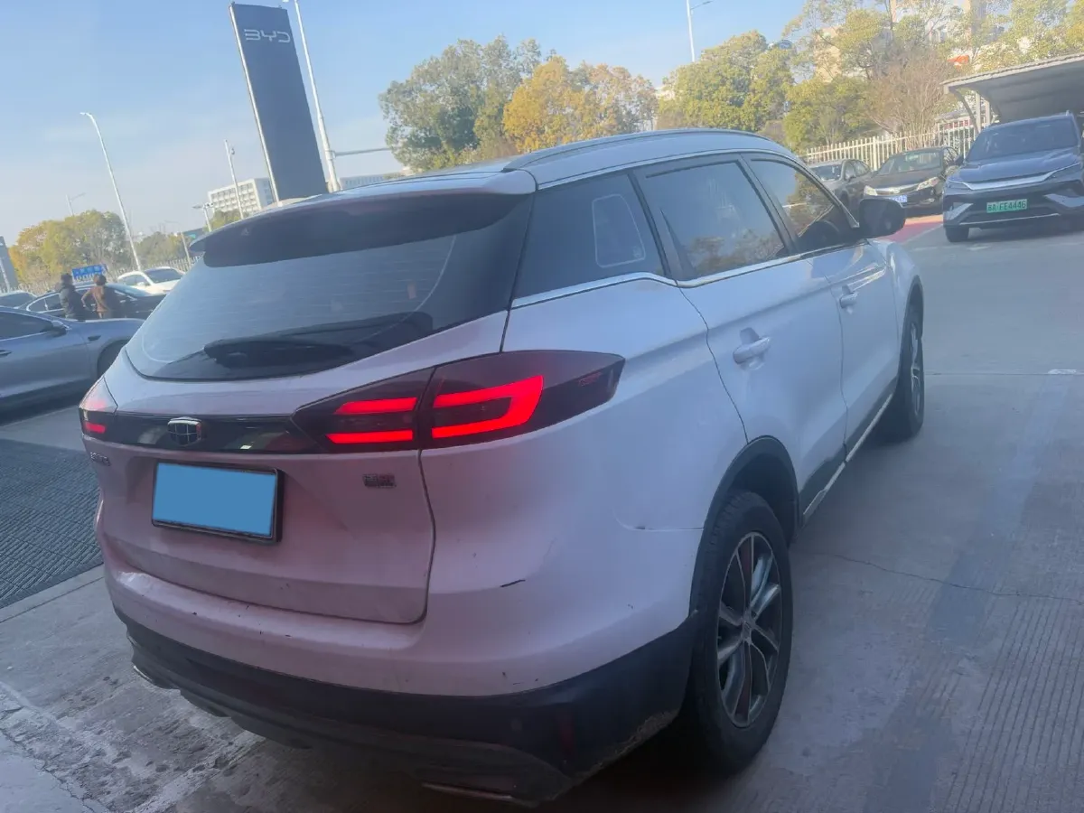 2018 Geely Azkarra 2.0L 141HP L4 6MT,autocango,china used car exporter,china ev exporter,chinese used car exporter,chinese used ev exporter