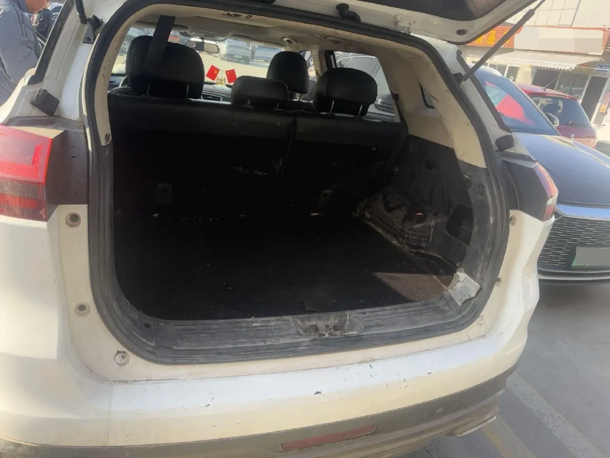 2018 Geely Azkarra 2.0L 141HP L4 6MT,autocango,china used car exporter,china ev exporter,chinese used car exporter,chinese used ev exporter