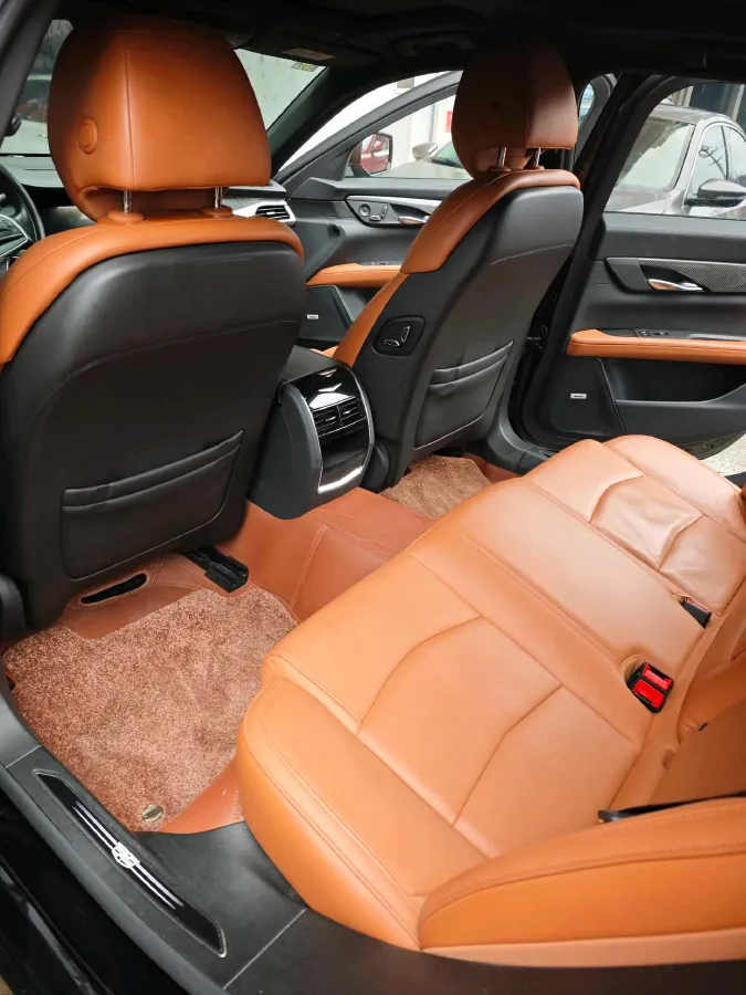 2022 Cadillac CT6 2.0T 237HP L4 10AT,autocango,china used car exporter,china ev exporter,chinese used car exporter,chinese used ev exporter