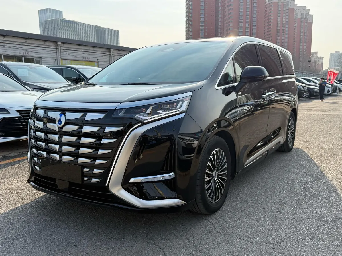 2024 Denza D9 1.5T 139HP L4 E-CVT PHEV 40KWH,autocango,china used car exporter,china ev exporter,chinese used car exporter,chinese used ev exporter