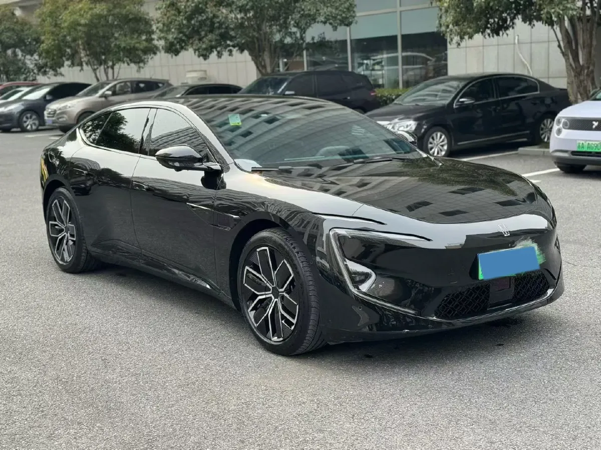 2025 Avatr 12 1.5T 156HP L4 REEV,autocango,china used car exporter,china ev exporter,chinese used car exporter,chinese used ev exporter