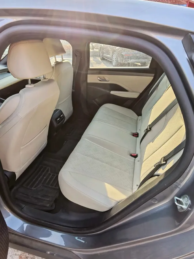 2025 BYD Qin Plus 1.5L 101HP L4 E-CVT PHEV 7.68KWH,autocango,china used car exporter,china ev exporter,chinese used car exporter,chinese used ev exporter