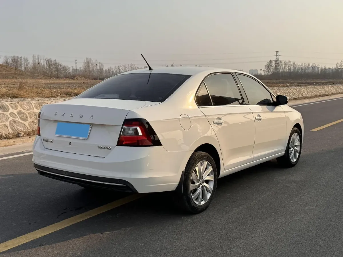 2019 SWM G01 1.5T 156HP L4 6MT,autocango,china used car exporter,china ev exporter,chinese used car exporter,chinese used ev exporter