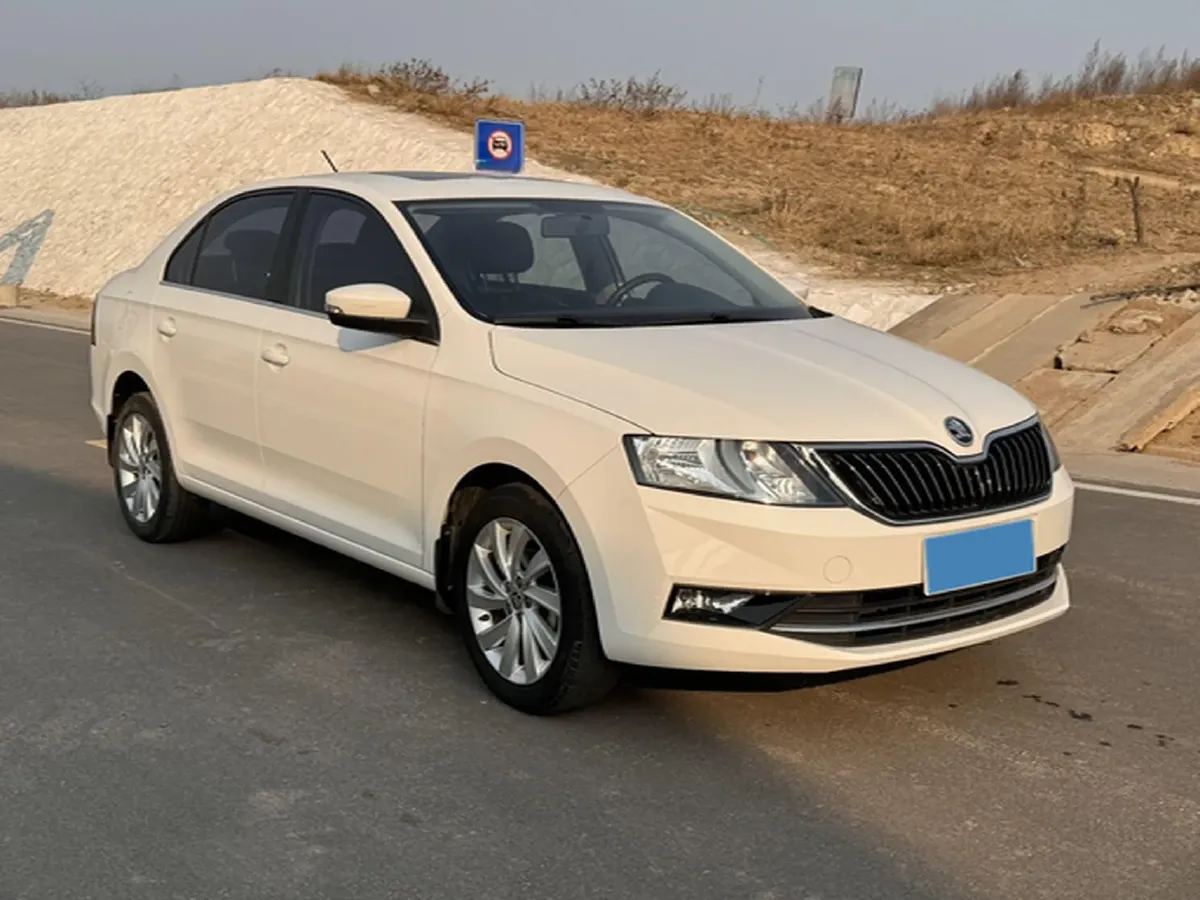 2019 SWM G01 1.5T 156HP L4 6MT,autocango,china used car exporter,china ev exporter,chinese used car exporter,chinese used ev exporter