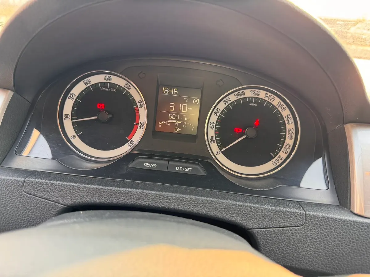 2019 SWM G01 1.5T 156HP L4 6MT,autocango,china used car exporter,china ev exporter,chinese used car exporter,chinese used ev exporter