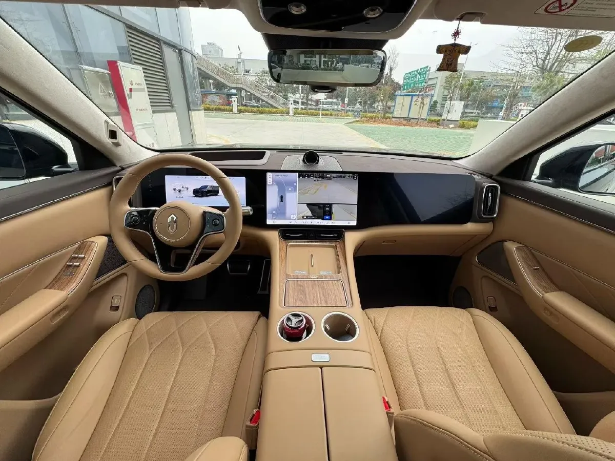 2025 AITO AITO M8 REEV 160HP REEV 53.4KWH,autocango,china used car exporter,china ev exporter,chinese used car exporter,chinese used ev exporter