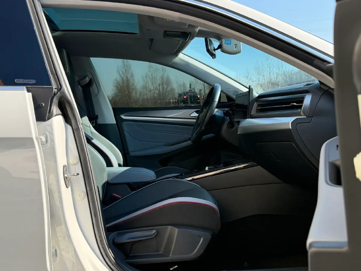 2022 Exceed TXL 2.0T 261HP L4 7DCT,autocango,china used car exporter,china ev exporter,chinese used car exporter,chinese used ev exporter