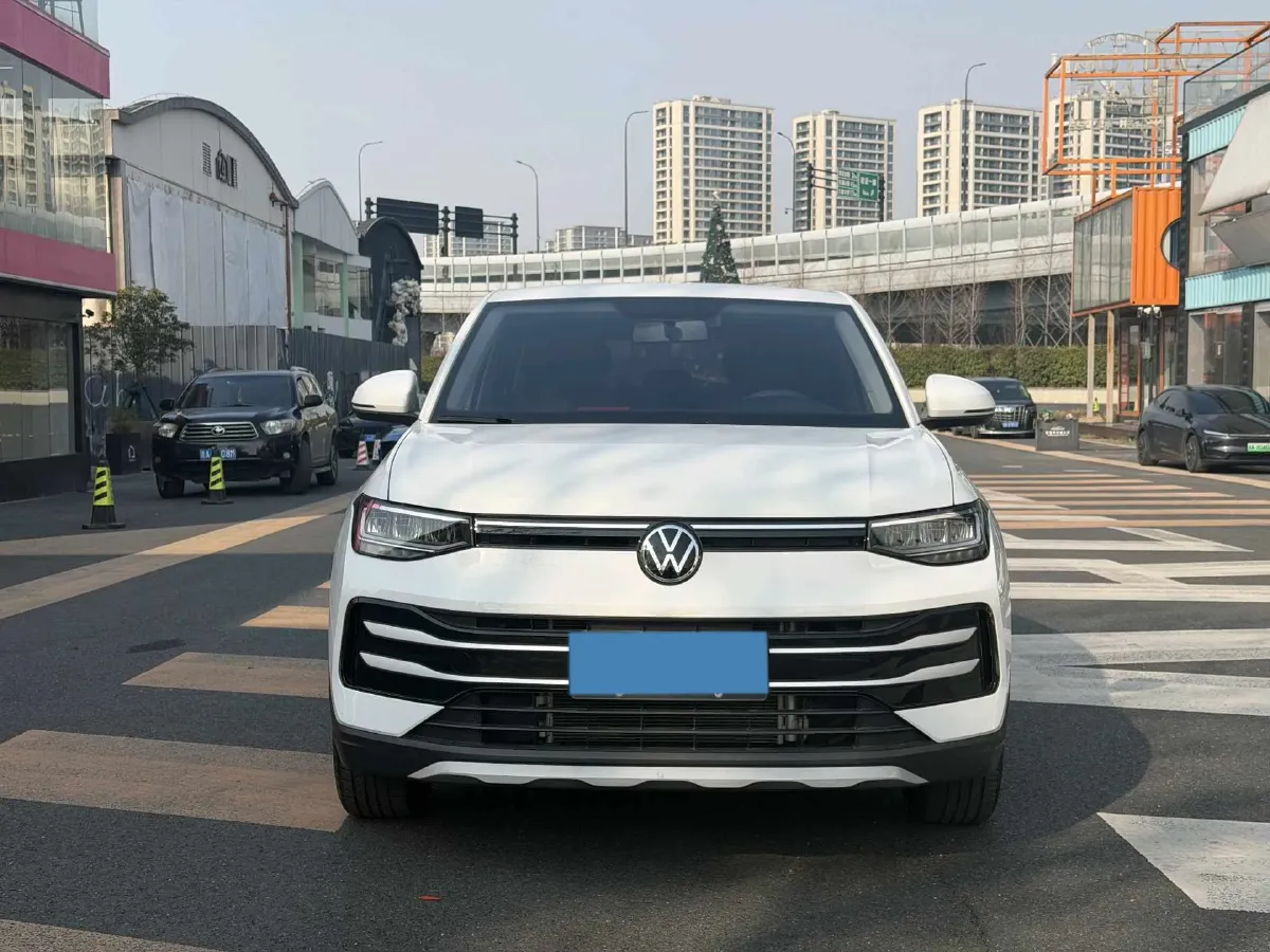2025 Volkswagen Tharu 1.5L 110HP L4 6AT,autocango,china used car exporter,china ev exporter,chinese used car exporter,chinese used ev exporter