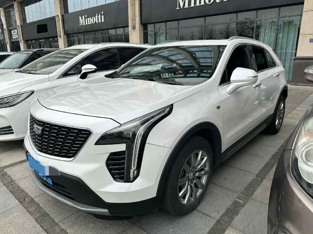 2020 Cadillac XT4 2.0T 241HP L4 9AT,autocango,china used car exporter,china ev exporter,chinese used car exporter,chinese used ev exporter