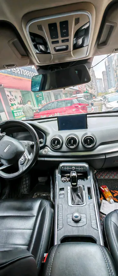 2017 WEY VV7 2.0T 234HP L4 7DCT,autocango,china used car exporter,china ev exporter,chinese used car exporter,chinese used ev exporter