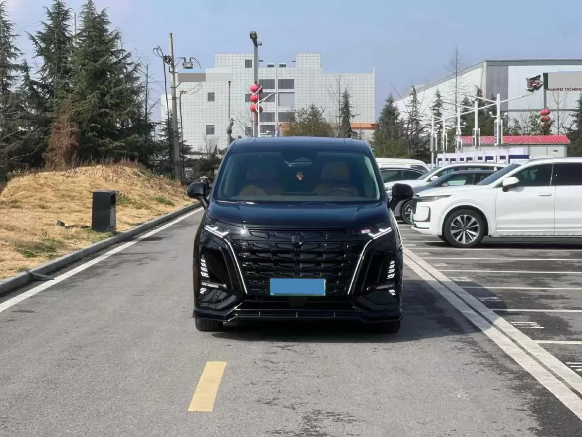 2022 BMW X2 2.0T 192HP L4 8AT,autocango,china used car exporter,china ev exporter,chinese used car exporter,chinese used ev exporter