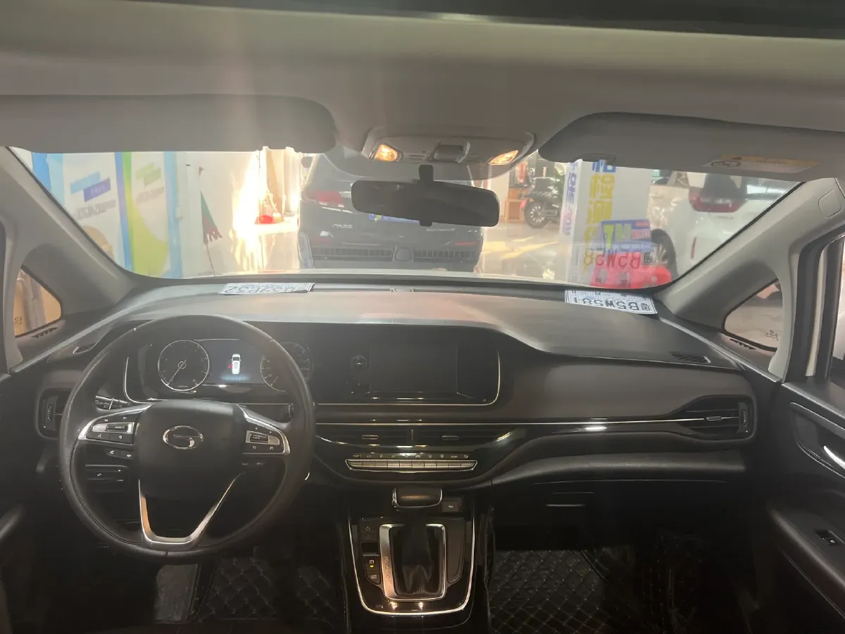 2021 GAC Trumpchi M6 1.5T 169HP L4 7DCT,autocango,china used car exporter,china ev exporter,chinese used car exporter,chinese used ev exporter