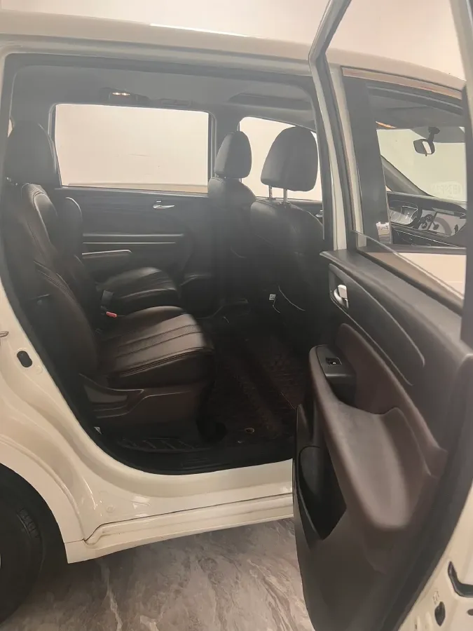 2021 GAC Trumpchi M6 1.5T 169HP L4 7DCT,autocango,china used car exporter,china ev exporter,chinese used car exporter,chinese used ev exporter